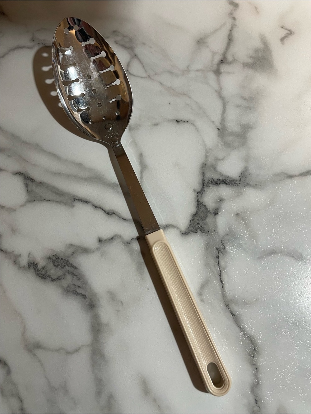 Vintage MCM Ekco 12” slotted kitchen spoon beige handle utensil